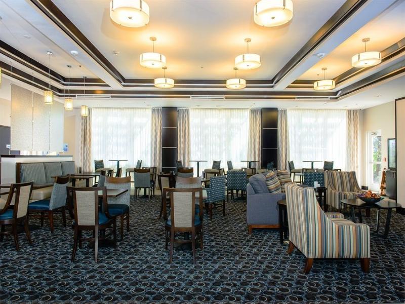 Holiday Inn Express Hotel & Suites Austin Nw - Arboretum Area By Ihg Екстериор снимка