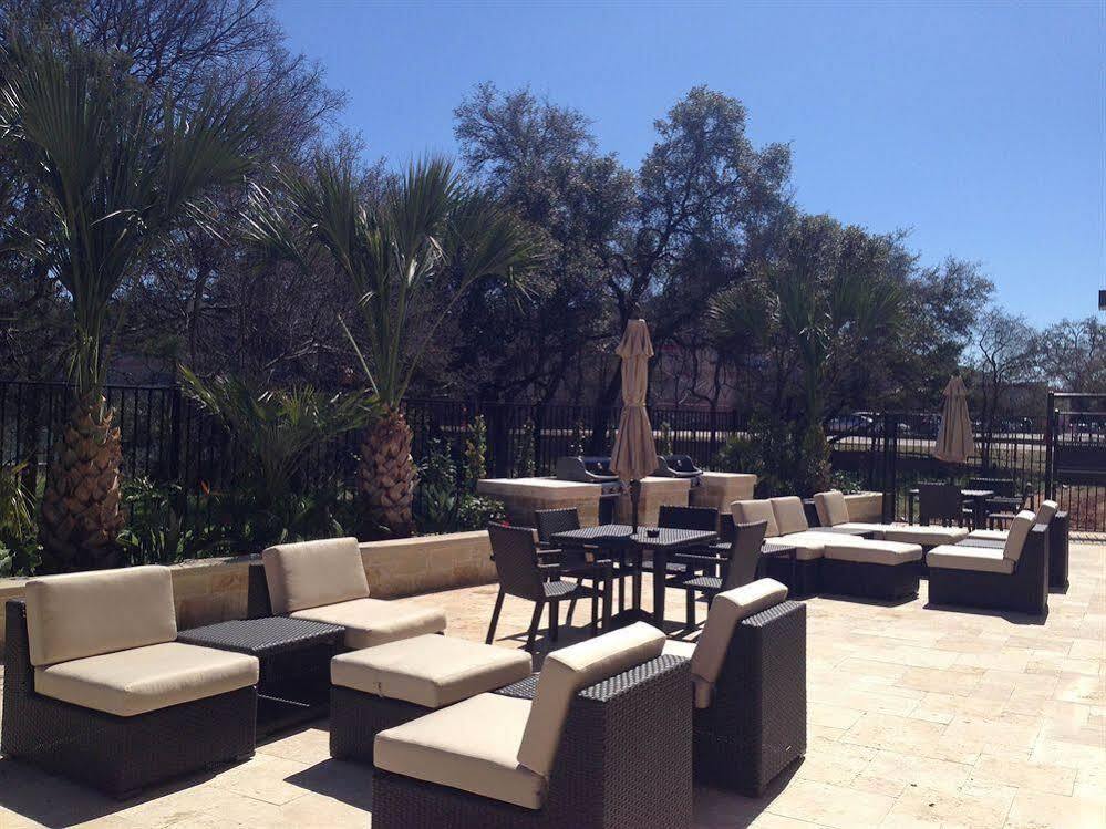 Holiday Inn Express Hotel & Suites Austin Nw - Arboretum Area By Ihg Екстериор снимка